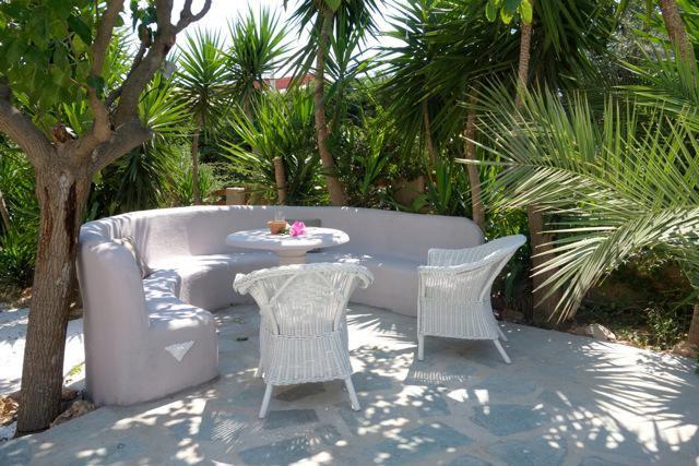 Villa Dendron Agia Marina  Extérieur photo