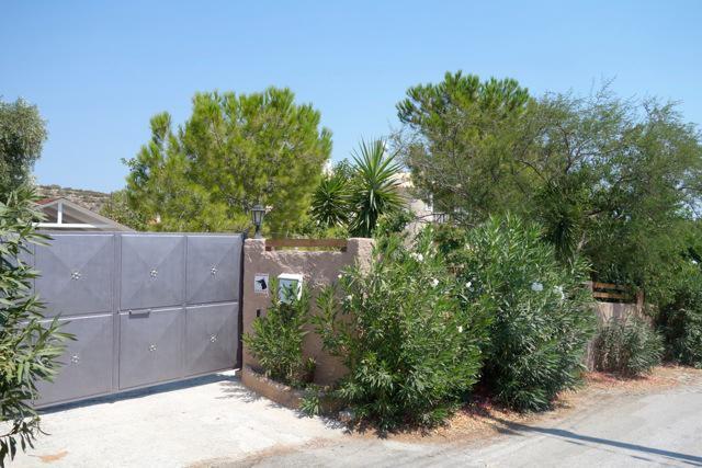 Villa Dendron Agia Marina  Extérieur photo